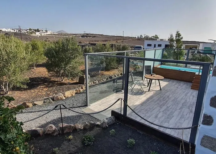 Caserio Leandro Iv Villa *