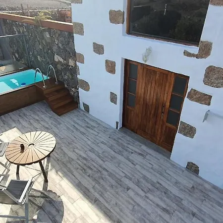 Caserio Leandro Iv * Tias