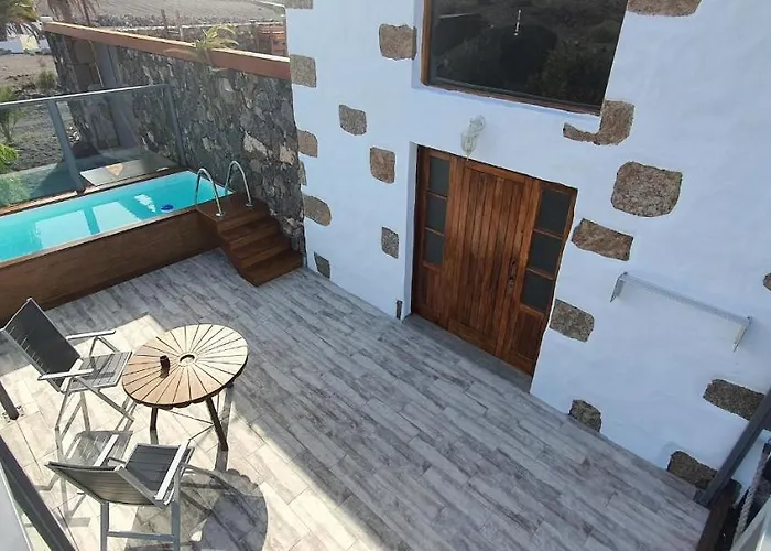 Caserio Leandro Iv * Tías